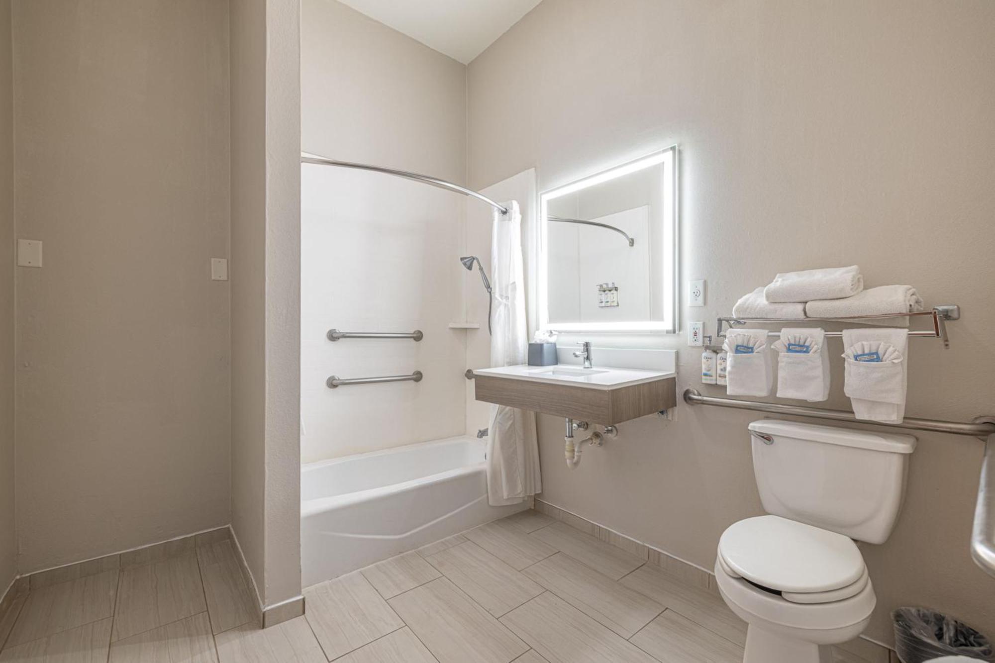 Express & By Ihg Hotel College Station