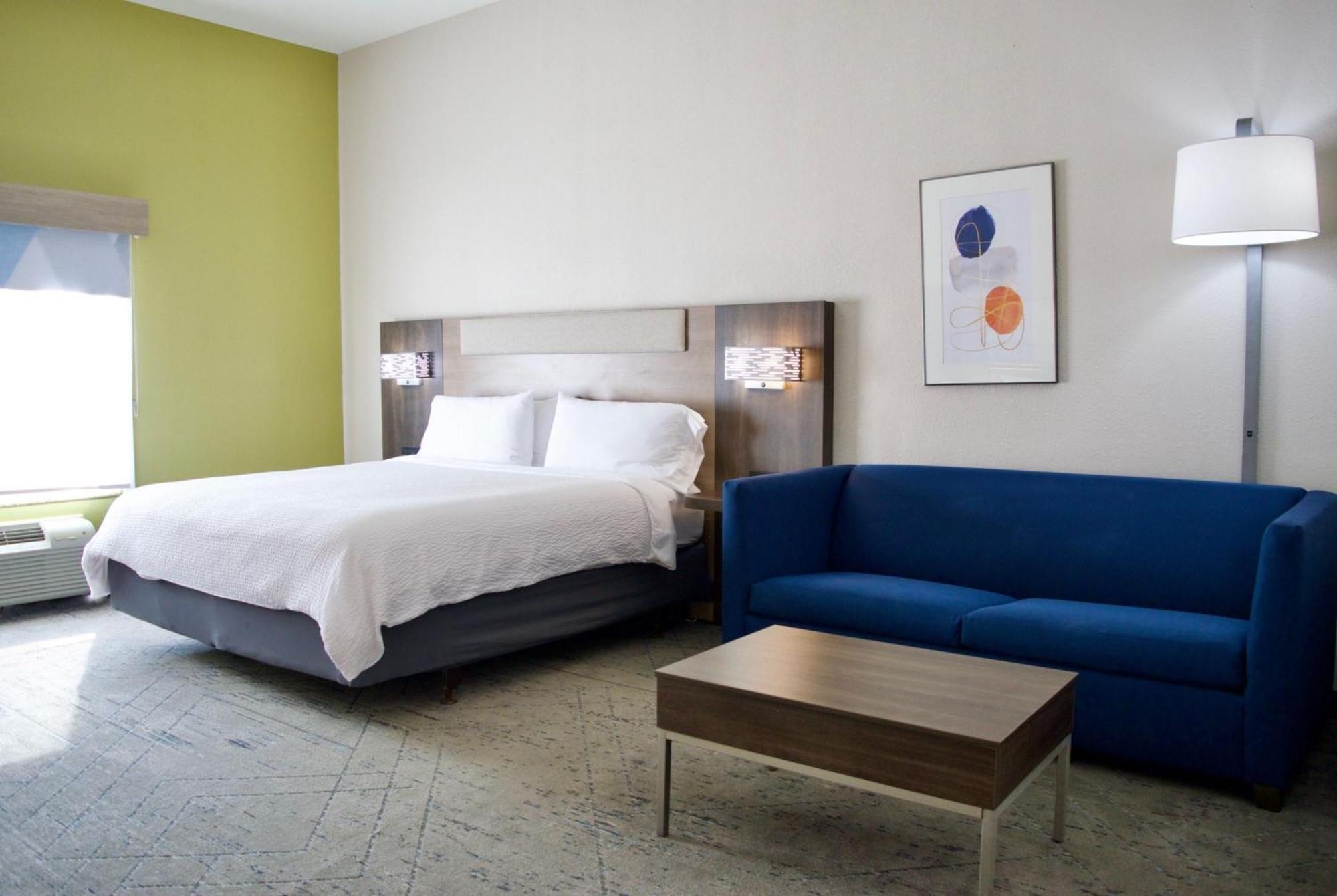 Hotel Express & By Ihg College Station